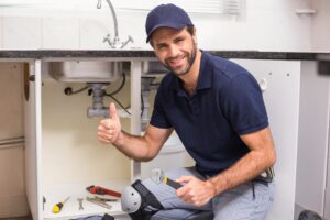 Kitchen plumber at work