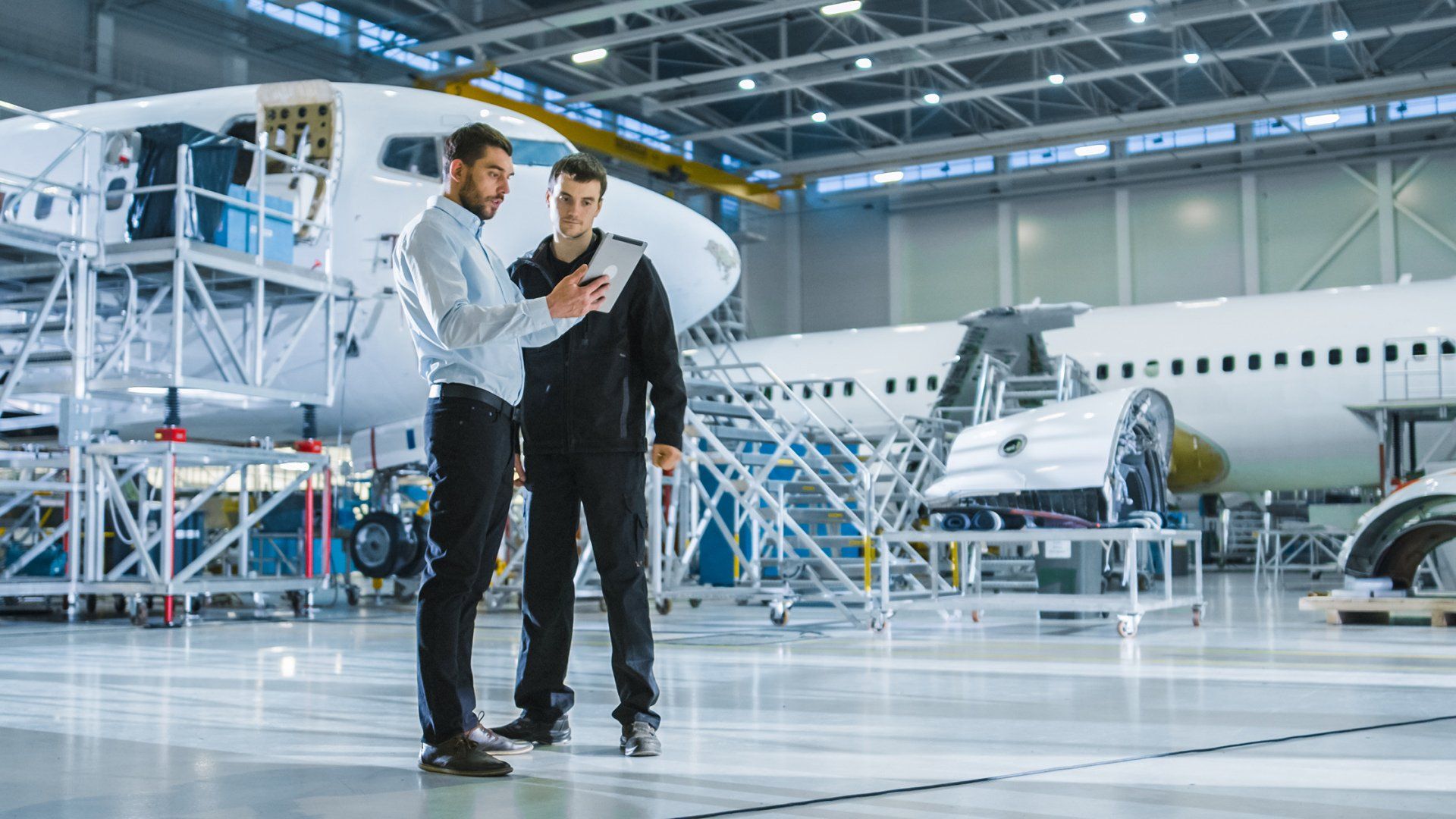 Aircraft hangar construction crew
